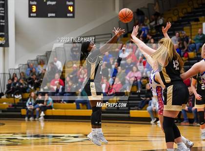 Thumbnail 1 in Lebanon vs. Western Boone (IHSAA 3A Sectional First Round) photogallery.