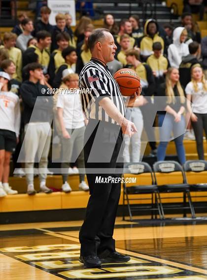 Thumbnail 3 in Lebanon vs. Western Boone (IHSAA 3A Sectional First Round) photogallery.