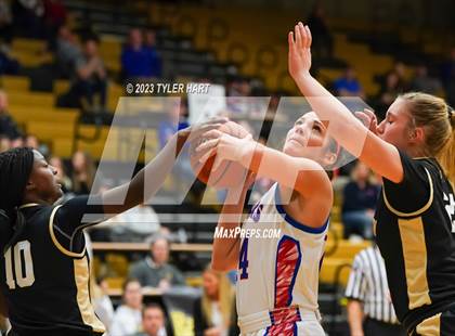 Thumbnail 3 in Lebanon vs. Western Boone (IHSAA 3A Sectional First Round) photogallery.