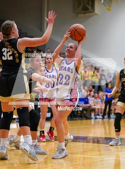 Thumbnail 1 in Lebanon vs. Western Boone (IHSAA 3A Sectional First Round) photogallery.