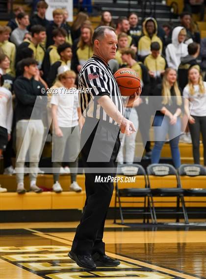 Thumbnail 1 in Lebanon vs. Western Boone (IHSAA 3A Sectional First Round) photogallery.