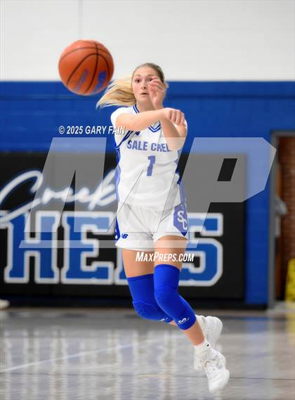 Thumbnail 2 in Soddy Daisy @ Sale Creek photogallery.