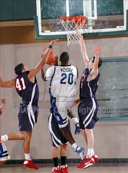Thumbnail 3 in Pacific Hills vs. Reseda (MaxPreps Holiday Classic) photogallery.