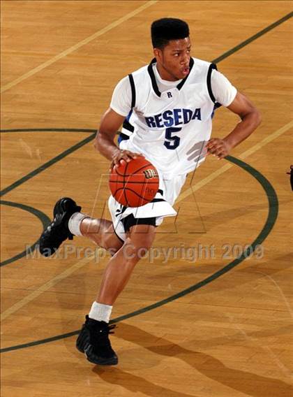 Thumbnail 1 in Pacific Hills vs. Reseda (MaxPreps Holiday Classic) photogallery.