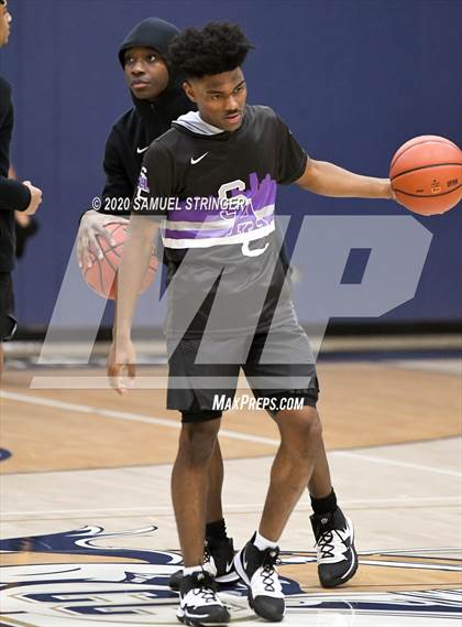 Thumbnail 3 in Sacramento vs. Miramonte (MLK Showcase) photogallery.