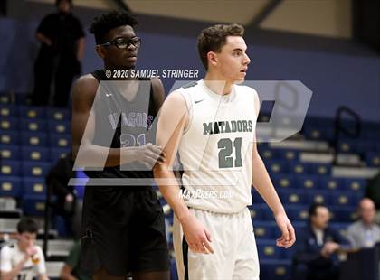 Thumbnail 3 in Sacramento vs. Miramonte (MLK Showcase) photogallery.