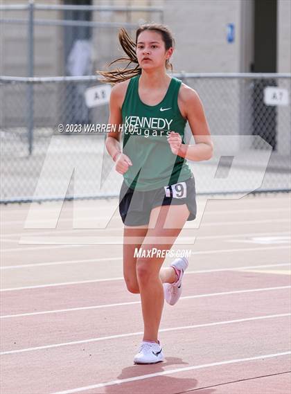 Thumbnail 2 in Herd Roundup @ Elk Grove photogallery.