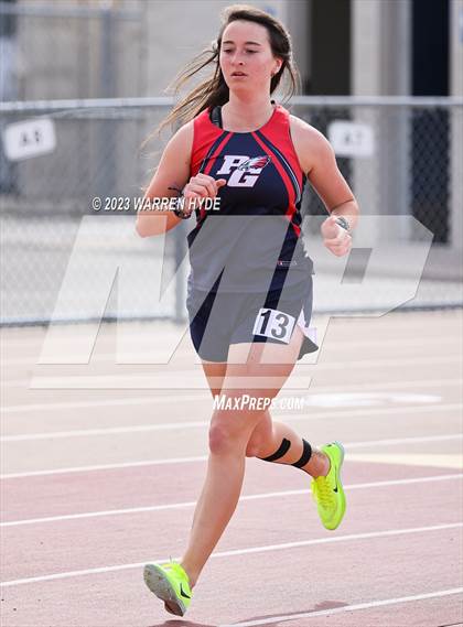 Thumbnail 3 in Herd Roundup @ Elk Grove photogallery.