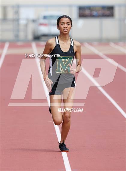 Thumbnail 1 in Herd Roundup @ Elk Grove photogallery.