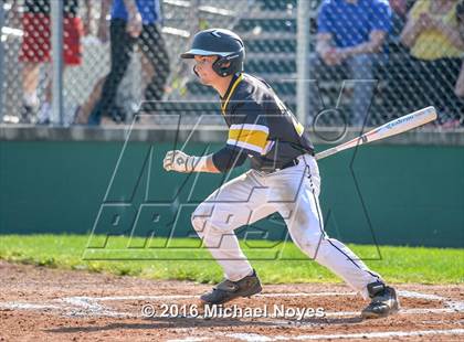 Thumbnail 2 in Taylor @ Reading (OHSAA Division 2 Sectional Playoff) photogallery.