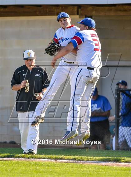 Thumbnail 1 in Taylor @ Reading (OHSAA Division 2 Sectional Playoff) photogallery.