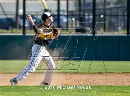 Thumbnail 3 in Taylor @ Reading (OHSAA Division 2 Sectional Playoff) photogallery.
