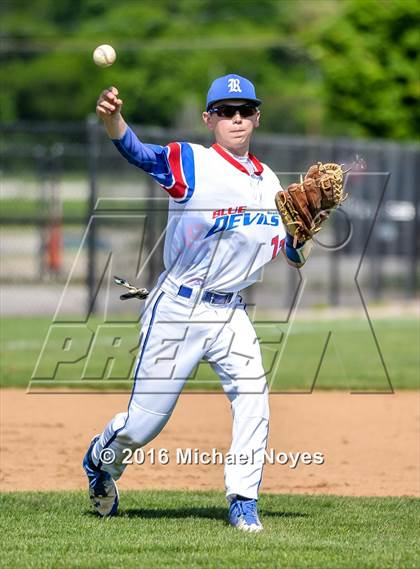 Thumbnail 3 in Taylor @ Reading (OHSAA Division 2 Sectional Playoff) photogallery.