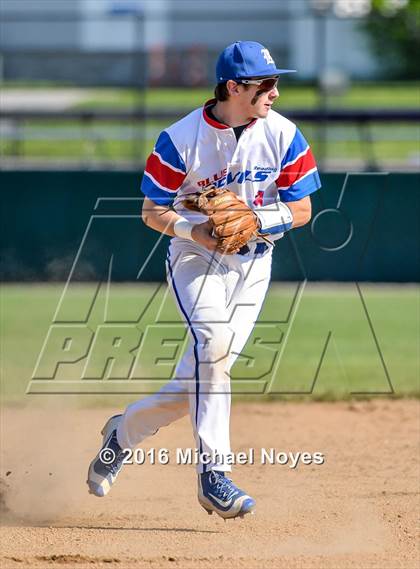 Thumbnail 1 in Taylor @ Reading (OHSAA Division 2 Sectional Playoff) photogallery.