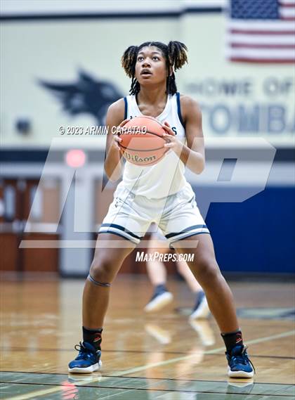 Thumbnail 2 in Klein Collins @ Tomball Memorial photogallery.