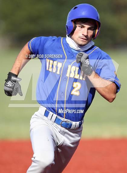 Thumbnail 2 in West Islip @ Newfield photogallery.