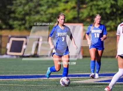 Thumbnail 1 in Middleborough @ Norwell photogallery.