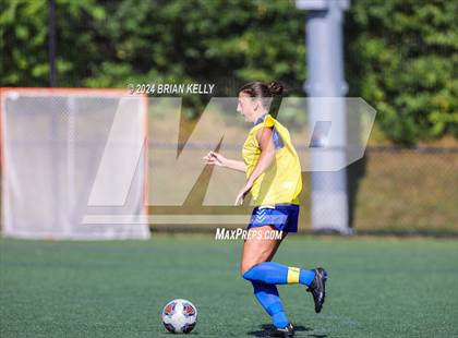Thumbnail 1 in Middleborough @ Norwell photogallery.