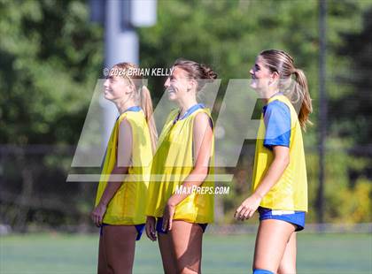 Thumbnail 2 in Middleborough @ Norwell photogallery.