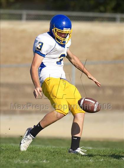 Thumbnail 1 in Mira Loma vs. Del Campo  photogallery.