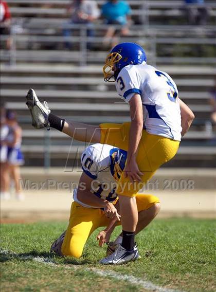 Thumbnail 3 in Mira Loma vs. Del Campo  photogallery.