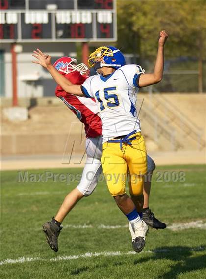 Thumbnail 3 in Mira Loma vs. Del Campo  photogallery.