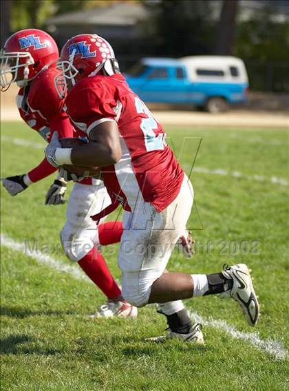 Thumbnail 1 in Mira Loma vs. Del Campo  photogallery.