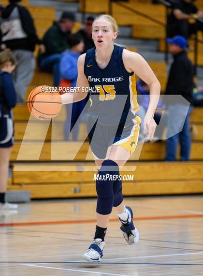 Thumbnail 1 in Pleasant Valley vs Oak Ridge (Folsom-Vista Winter Classic) photogallery.