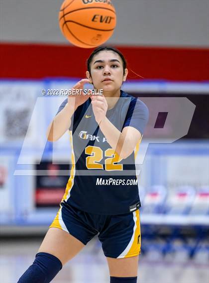 Thumbnail 2 in Pleasant Valley vs Oak Ridge (Folsom-Vista Winter Classic) photogallery.