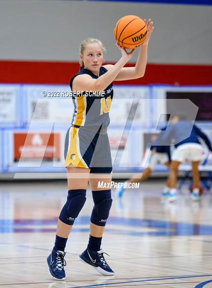 Thumbnail 3 in Pleasant Valley vs Oak Ridge (Folsom-Vista Winter Classic) photogallery.