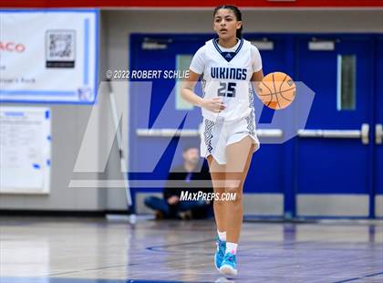 Thumbnail 1 in Pleasant Valley vs Oak Ridge (Folsom-Vista Winter Classic) photogallery.