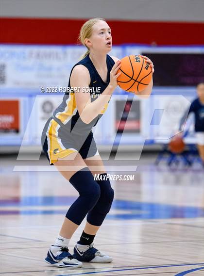 Thumbnail 1 in Pleasant Valley vs Oak Ridge (Folsom-Vista Winter Classic) photogallery.