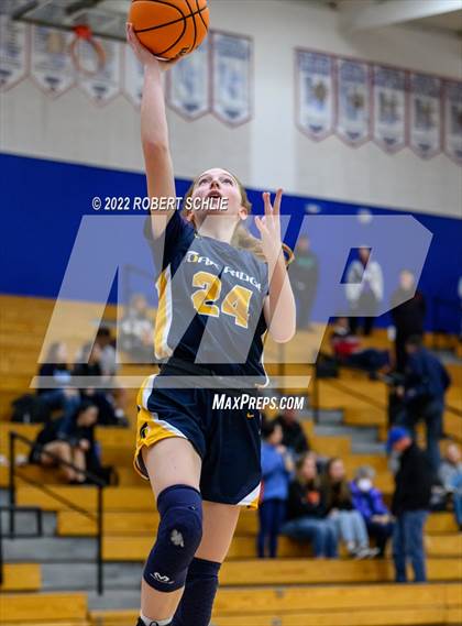 Thumbnail 3 in Pleasant Valley vs Oak Ridge (Folsom-Vista Winter Classic) photogallery.