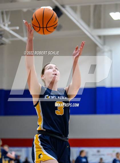 Thumbnail 2 in Pleasant Valley vs Oak Ridge (Folsom-Vista Winter Classic) photogallery.