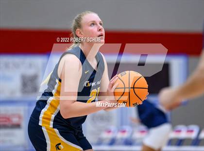 Thumbnail 3 in Pleasant Valley vs Oak Ridge (Folsom-Vista Winter Classic) photogallery.