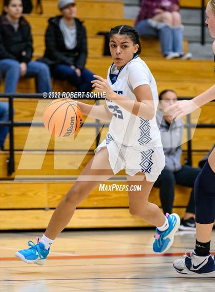 Thumbnail 1 in Pleasant Valley vs Oak Ridge (Folsom-Vista Winter Classic) photogallery.