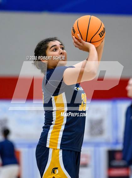 Thumbnail 1 in Pleasant Valley vs Oak Ridge (Folsom-Vista Winter Classic) photogallery.