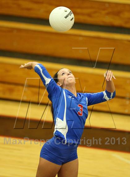 Thumbnail 1 in Cherry Creek @ Eaglecrest photogallery.