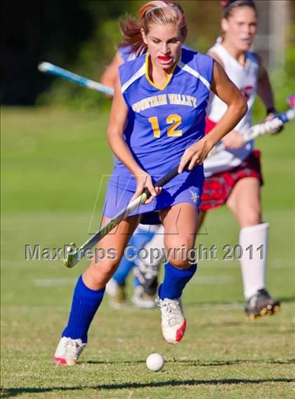 Thumbnail 2 in Glendora vs Fountain Valley (SS CIF Playoff) photogallery.