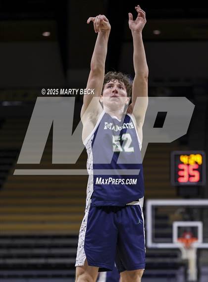 Thumbnail 3 in Marquette vs Jefferson City (Norm Stewart Classic) photogallery.