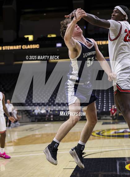 Thumbnail 3 in Marquette vs Jefferson City (Norm Stewart Classic) photogallery.