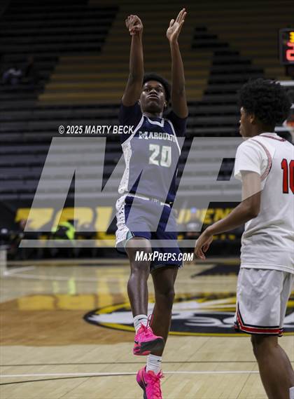Thumbnail 3 in Marquette vs Jefferson City (Norm Stewart Classic) photogallery.