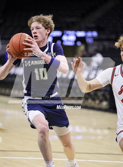 Thumbnail 1 in Marquette vs Jefferson City (Norm Stewart Classic) photogallery.