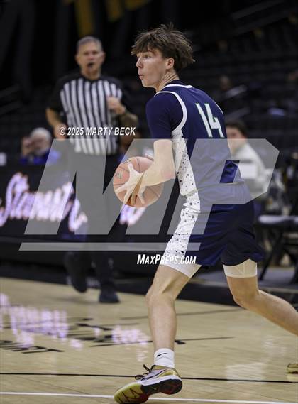 Thumbnail 1 in Marquette vs Jefferson City (Norm Stewart Classic) photogallery.