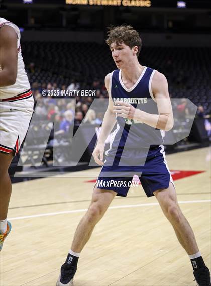 Thumbnail 3 in Marquette vs Jefferson City (Norm Stewart Classic) photogallery.