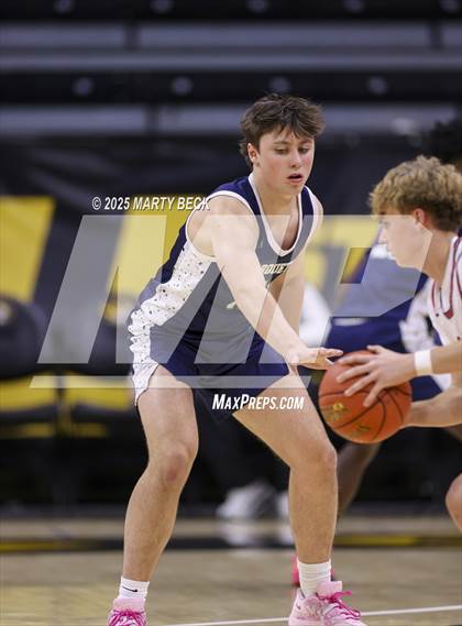 Thumbnail 2 in Marquette vs Jefferson City (Norm Stewart Classic) photogallery.