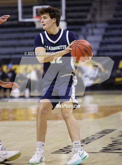 Thumbnail 2 in Marquette vs Jefferson City (Norm Stewart Classic) photogallery.