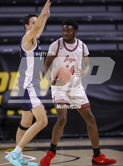 Thumbnail 1 in Marquette vs Jefferson City (Norm Stewart Classic) photogallery.