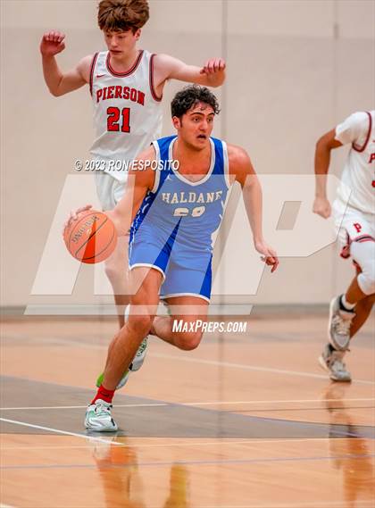 Thumbnail 1 in Pierson vs Haldane (NYSPHSAA Class C Regional) photogallery.