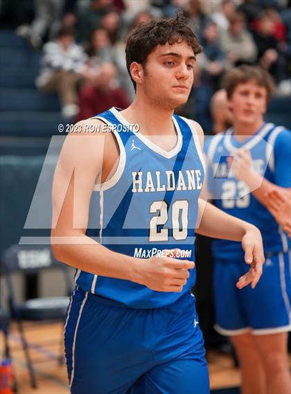 Thumbnail 3 in Pierson vs Haldane (NYSPHSAA Class C Regional) photogallery.